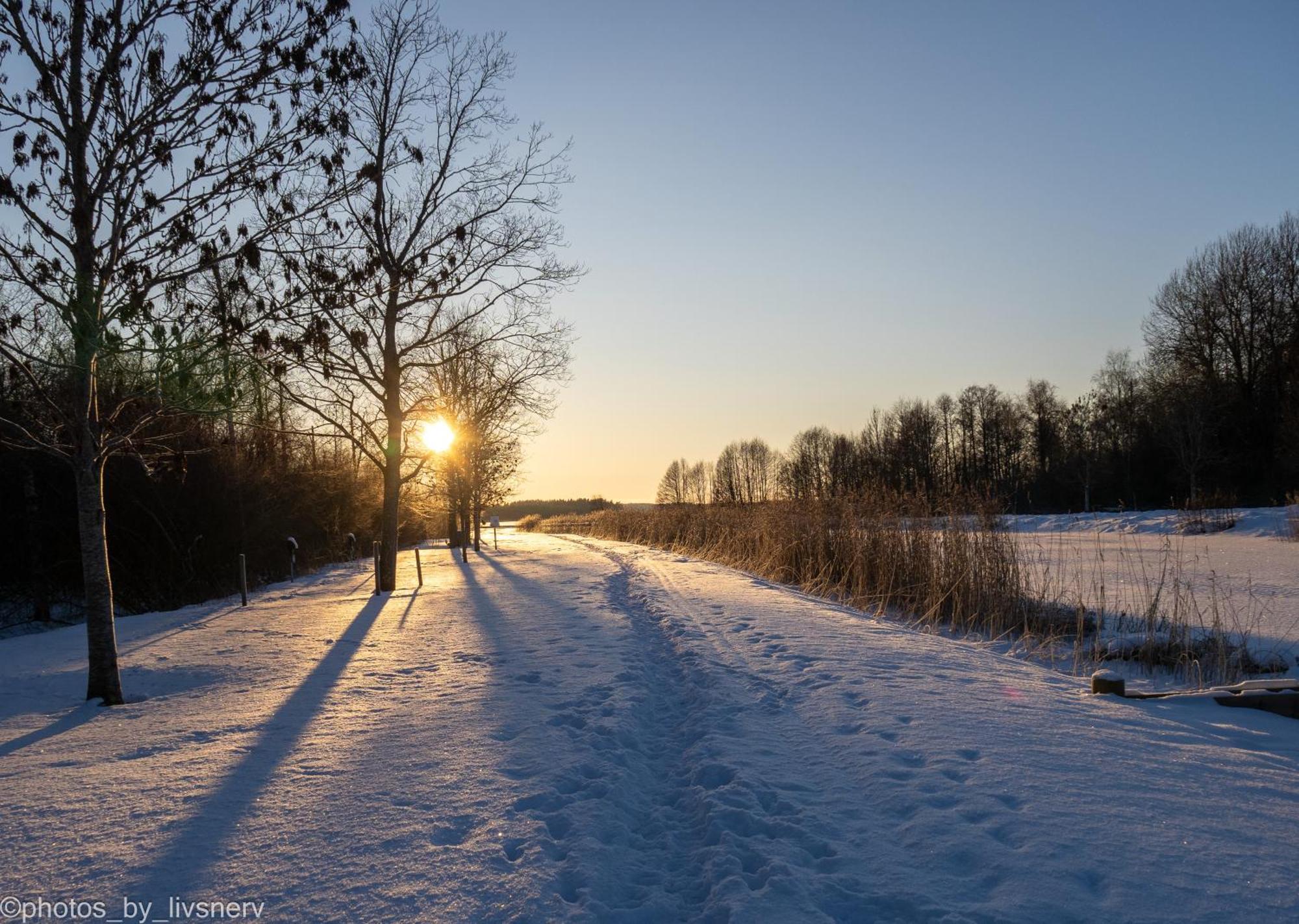 Stenkullens Gardshus Borensberg Exteriör bild